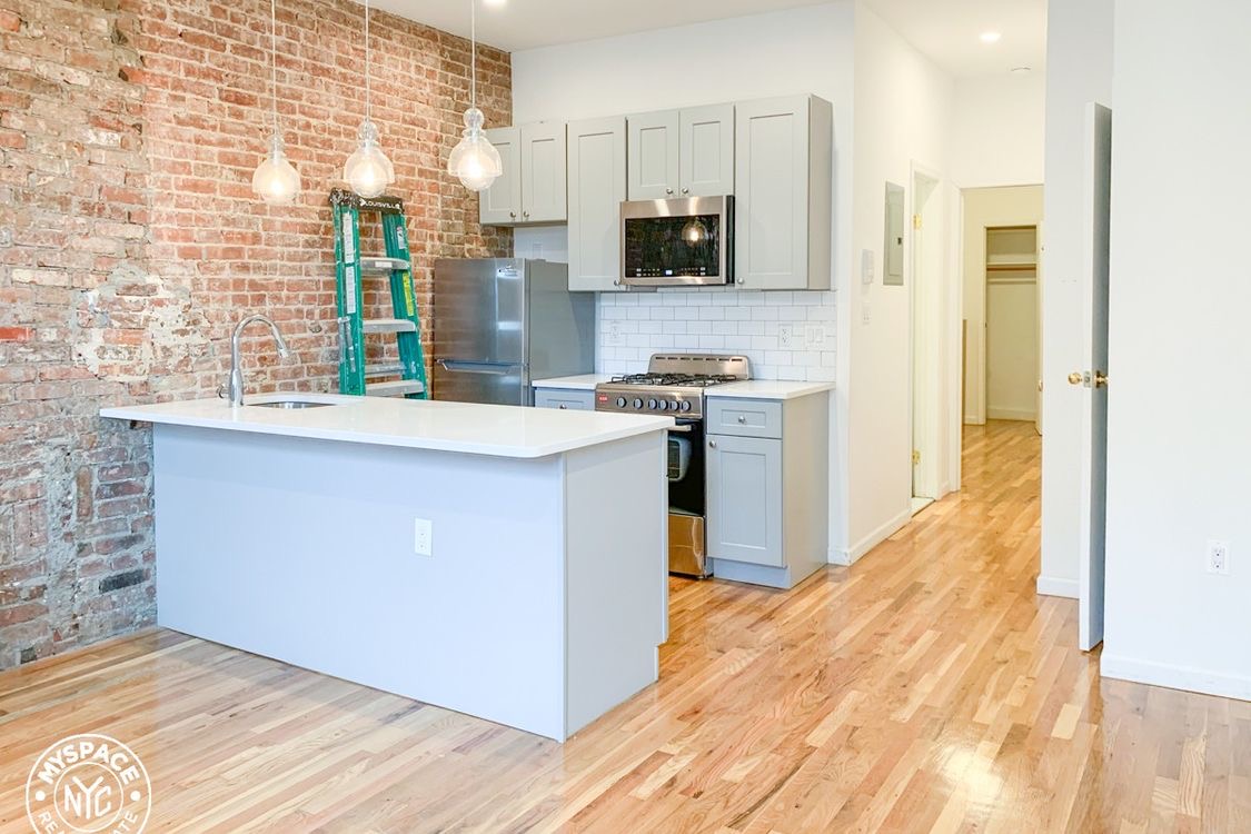 350 Bedford Ave, Brooklyn, NY 11249, USA